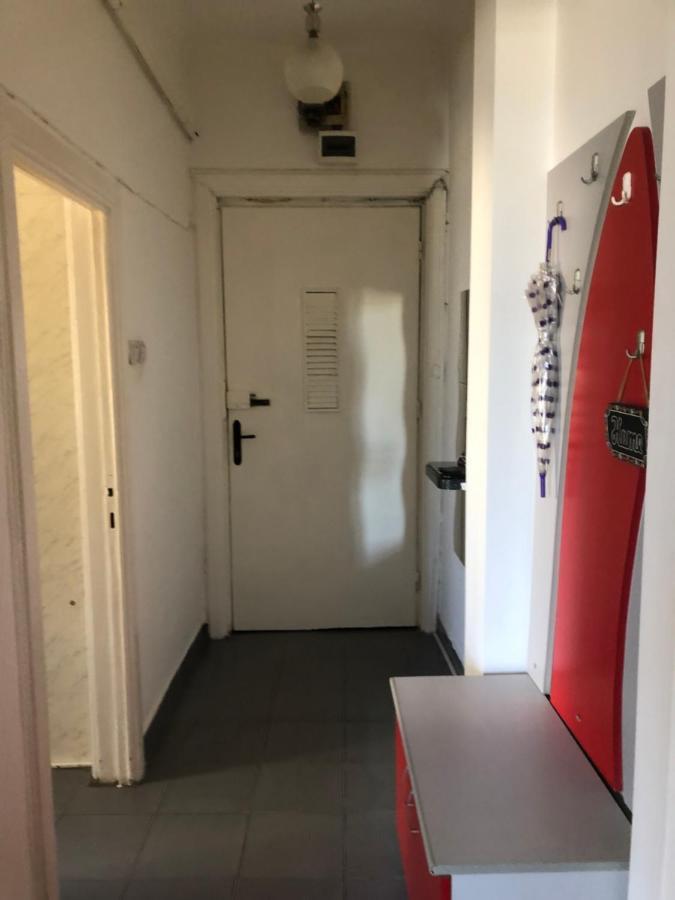 Lovely 1 Bedroom Apartment Close To Old Town ブカレスト エクステリア 写真